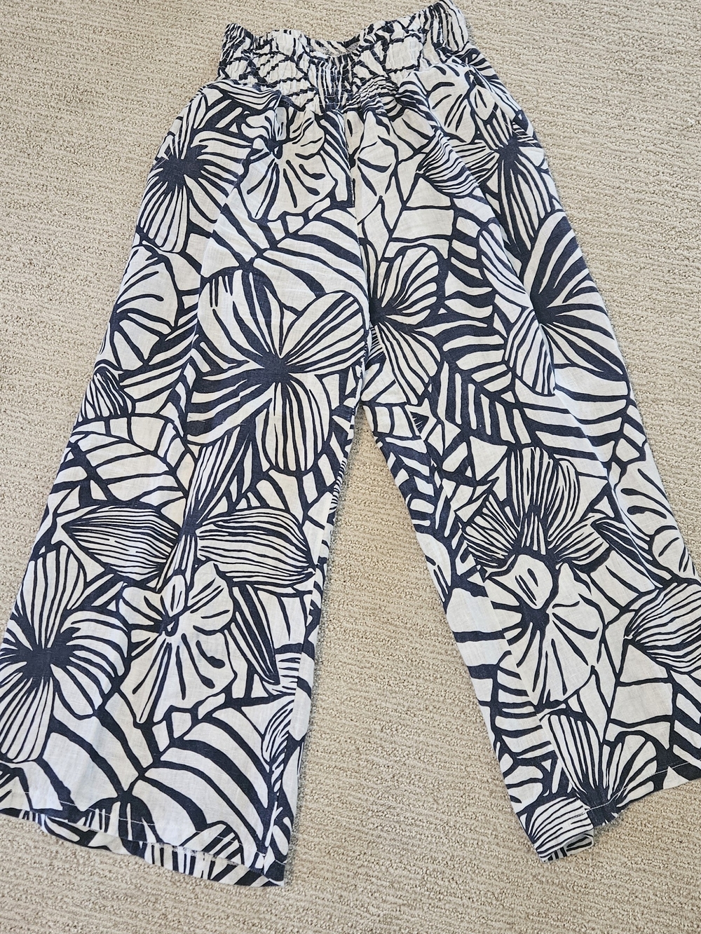 Tempo Paris Navy & White Floral Wide Leg Linen Pants